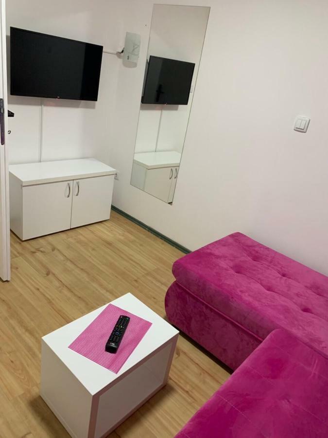 La Apartamento Centroom Jagodina Luaran gambar